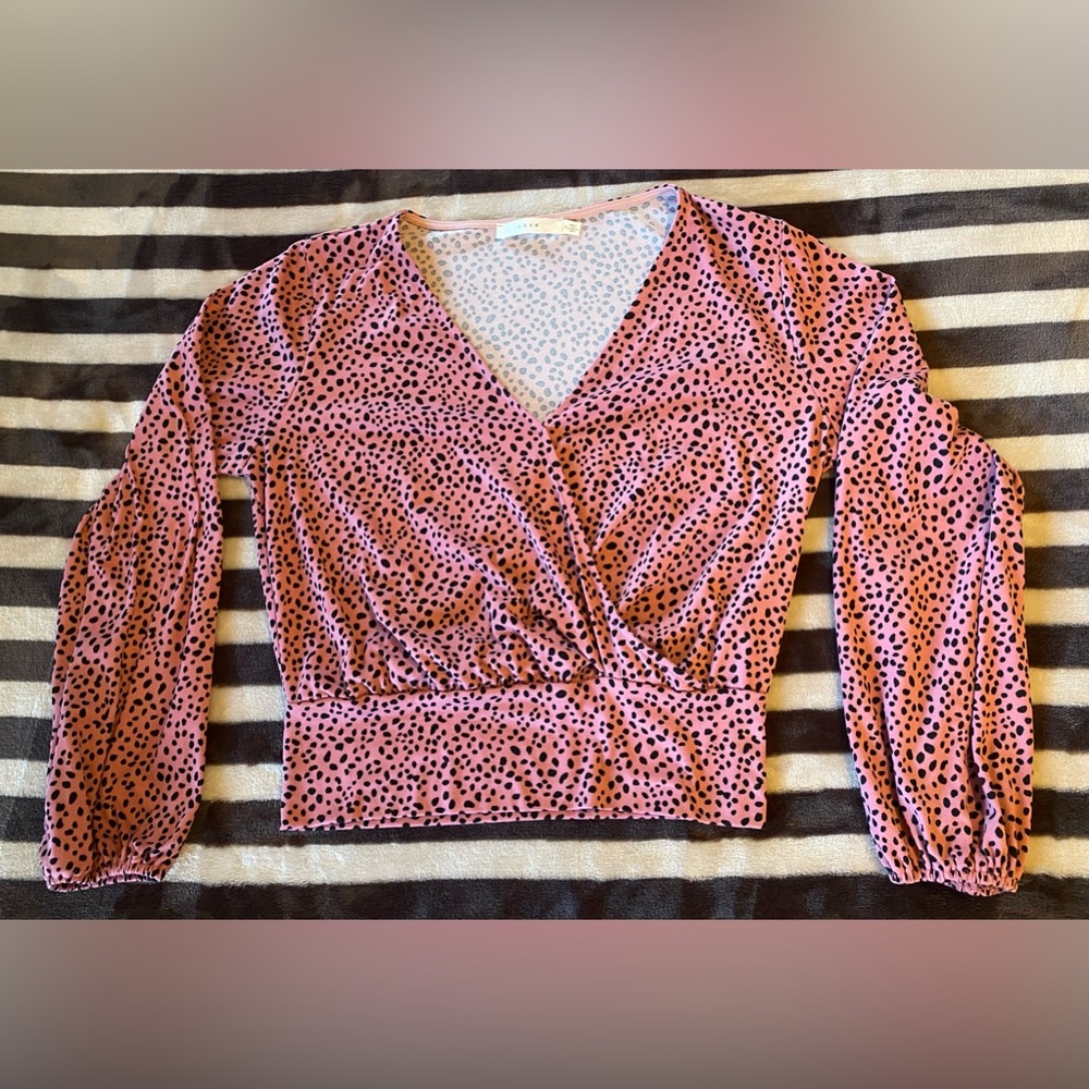 LUSH NWT Pink and Black Cropped long sleeve Top size SMALL